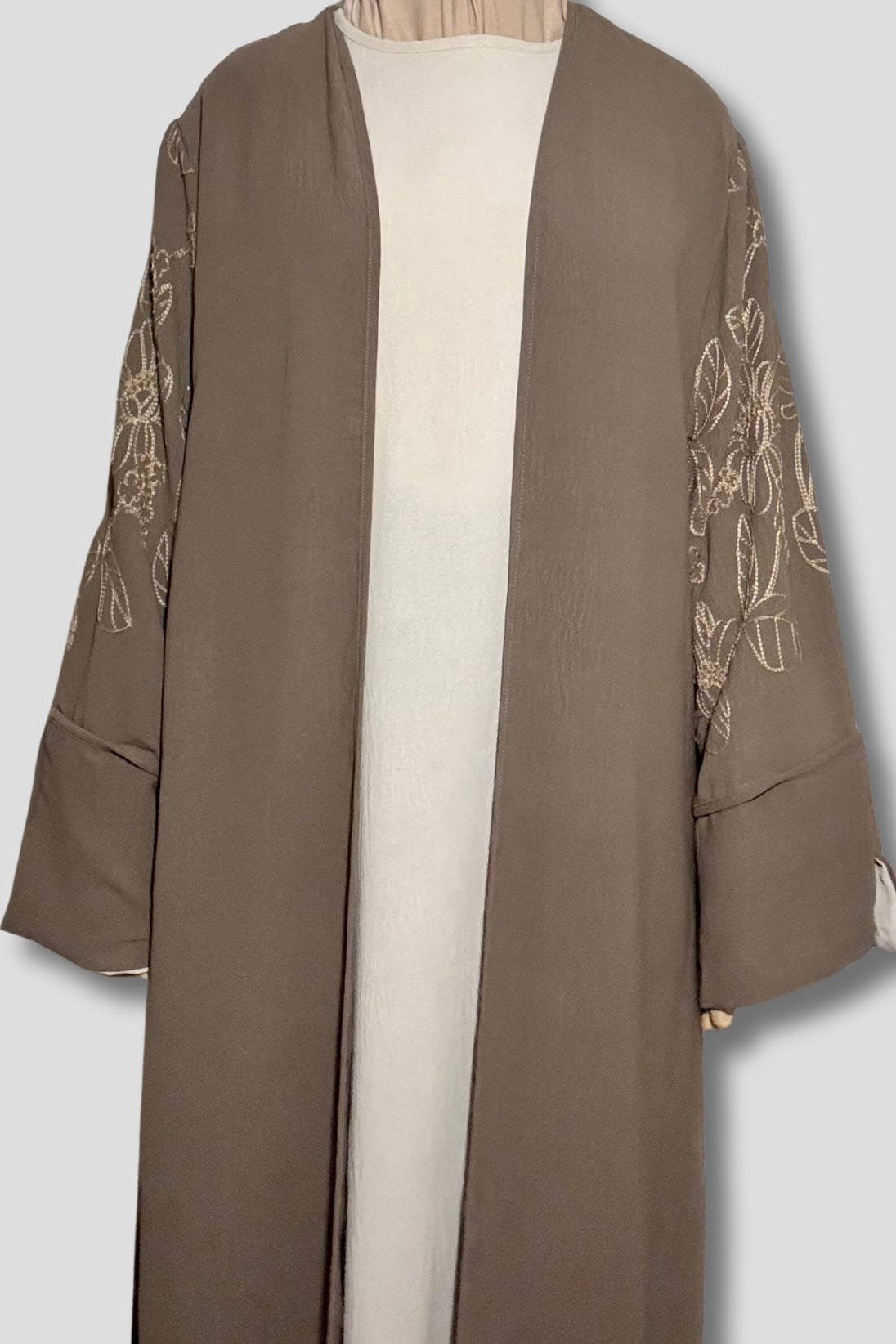 Le Kimono Fleuri et son Abaya - Taupe