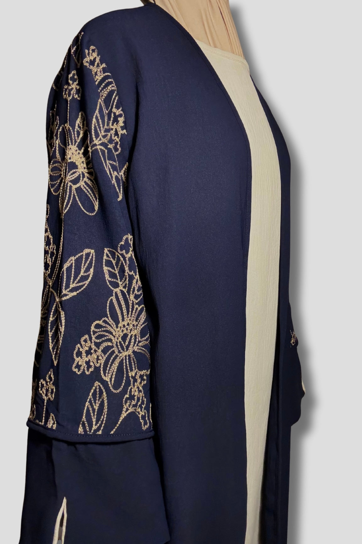 Le Kimono Fleuri et son Abaya - Bleu Nuit