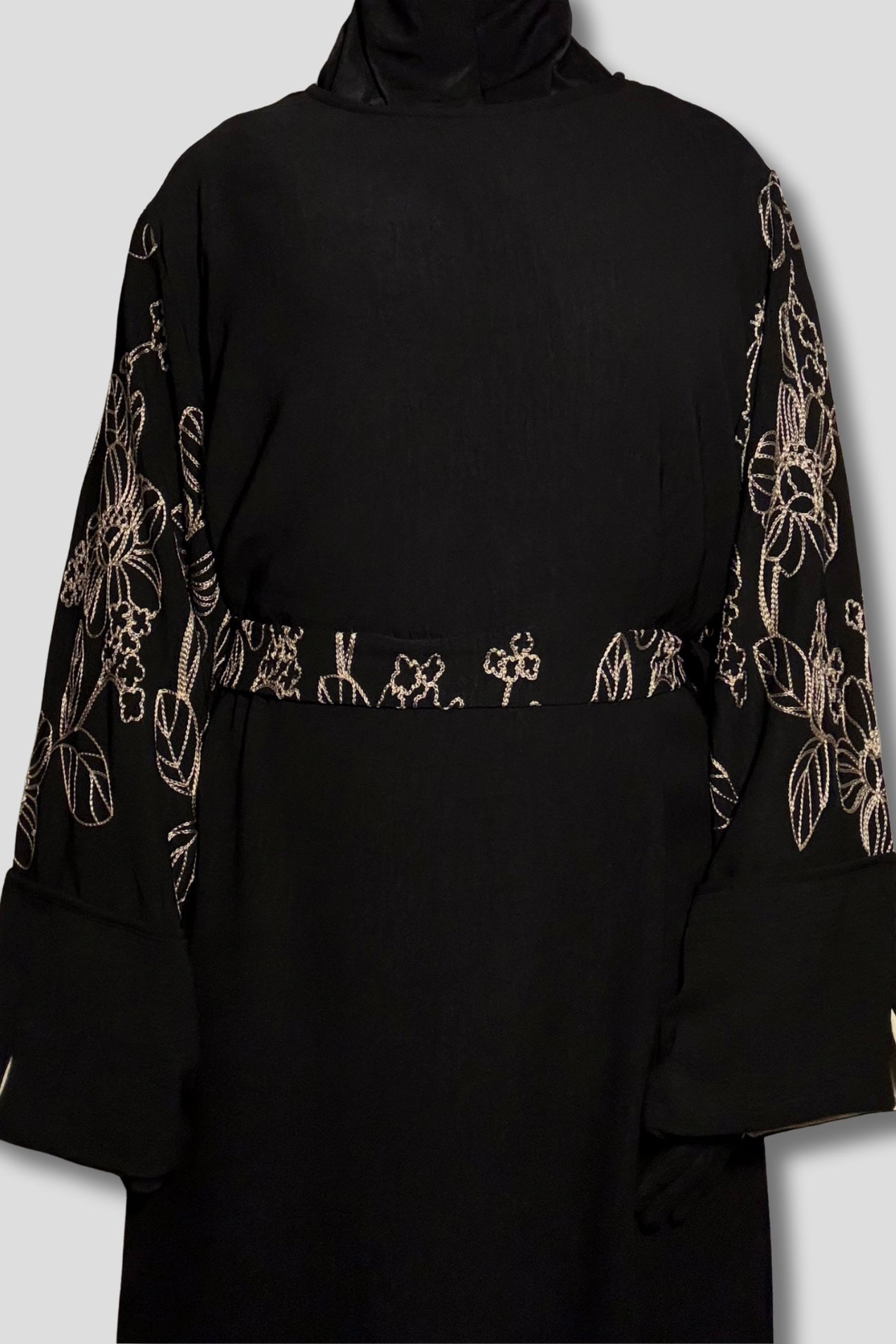 L’Abaya Brodée - Noir